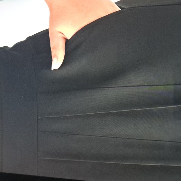 XLARGE    HALARA BACKLESS SIDE INVISIBLE ZIPPER WIDE LEG JUMPSUIT - Picture 3 of 9